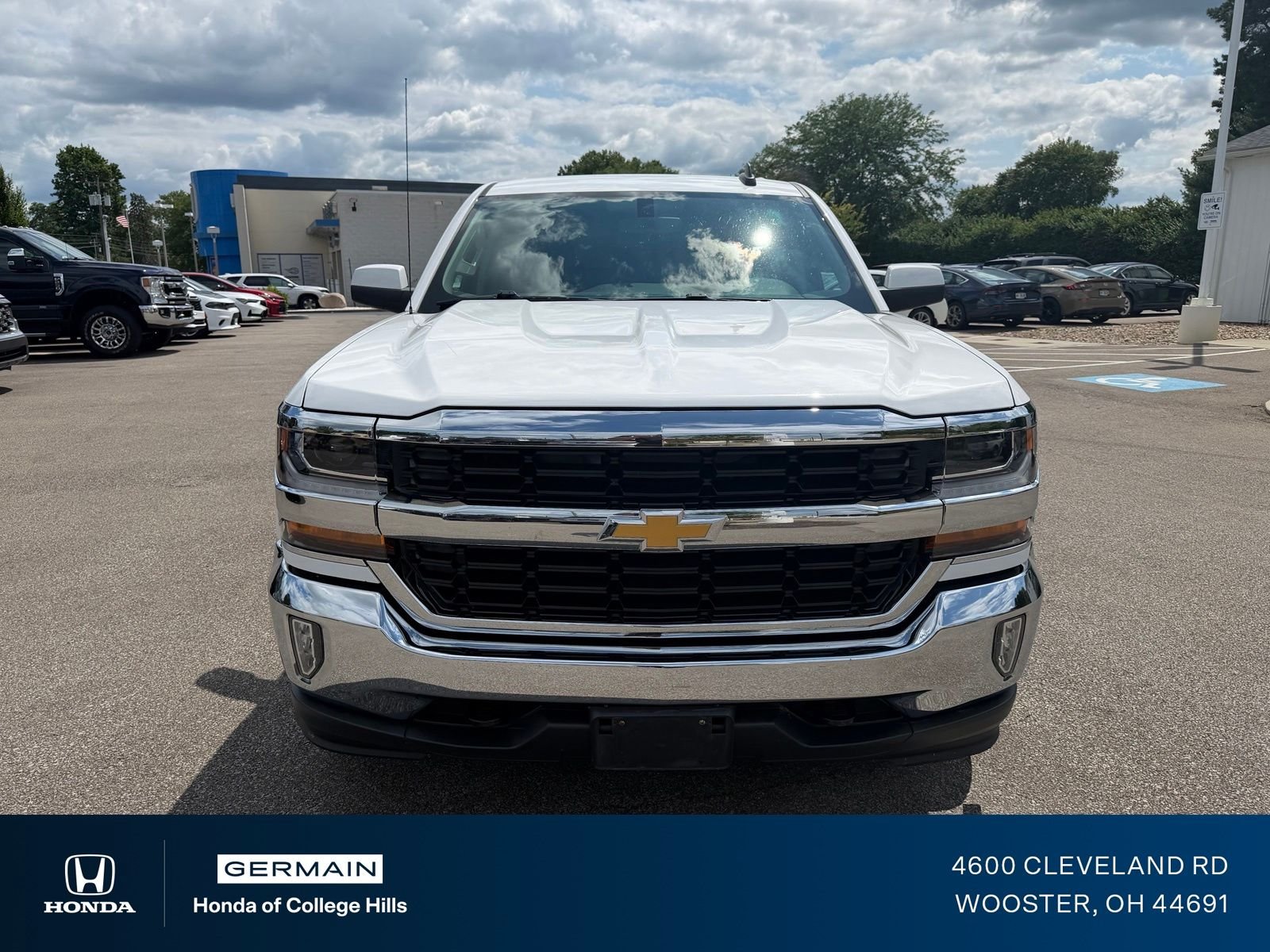 chevrolet silverado 1500 2016 3GCUKREC5GG380946 image chevrolet silverado 1500 2016 3GCUKREC5GG380946 image